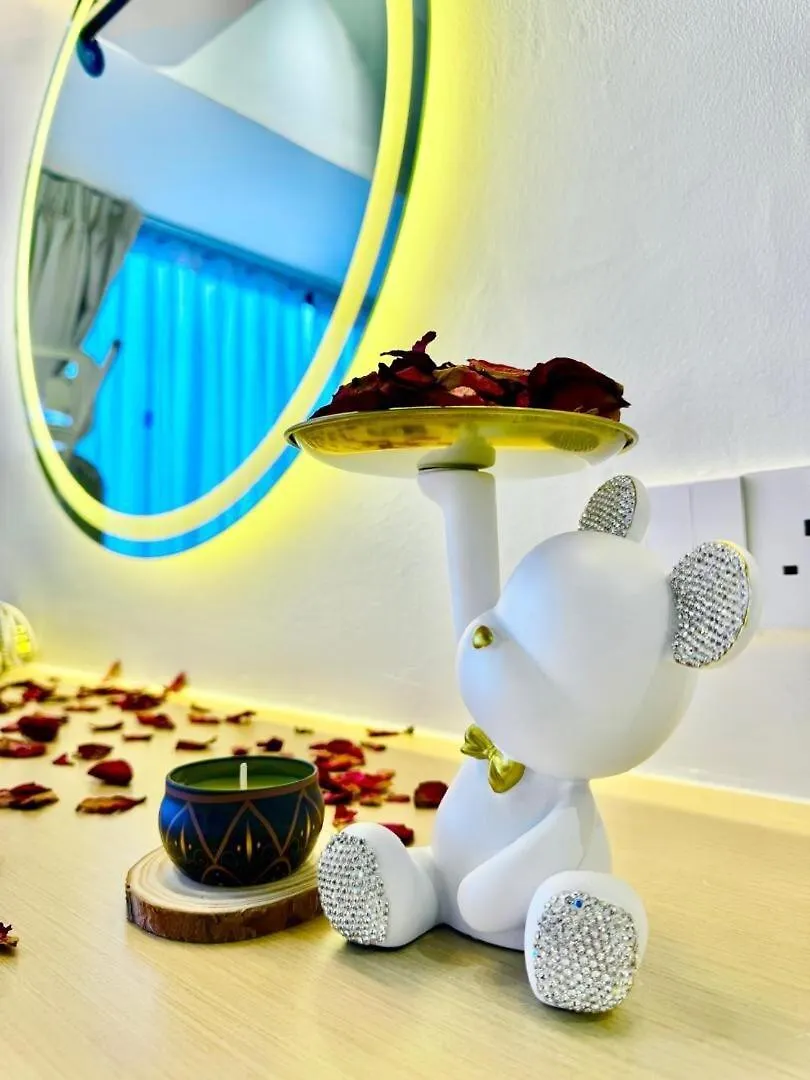Private Jacuzzi With Outdoor Cinema 7Pax-Jonker Apartment Malacca