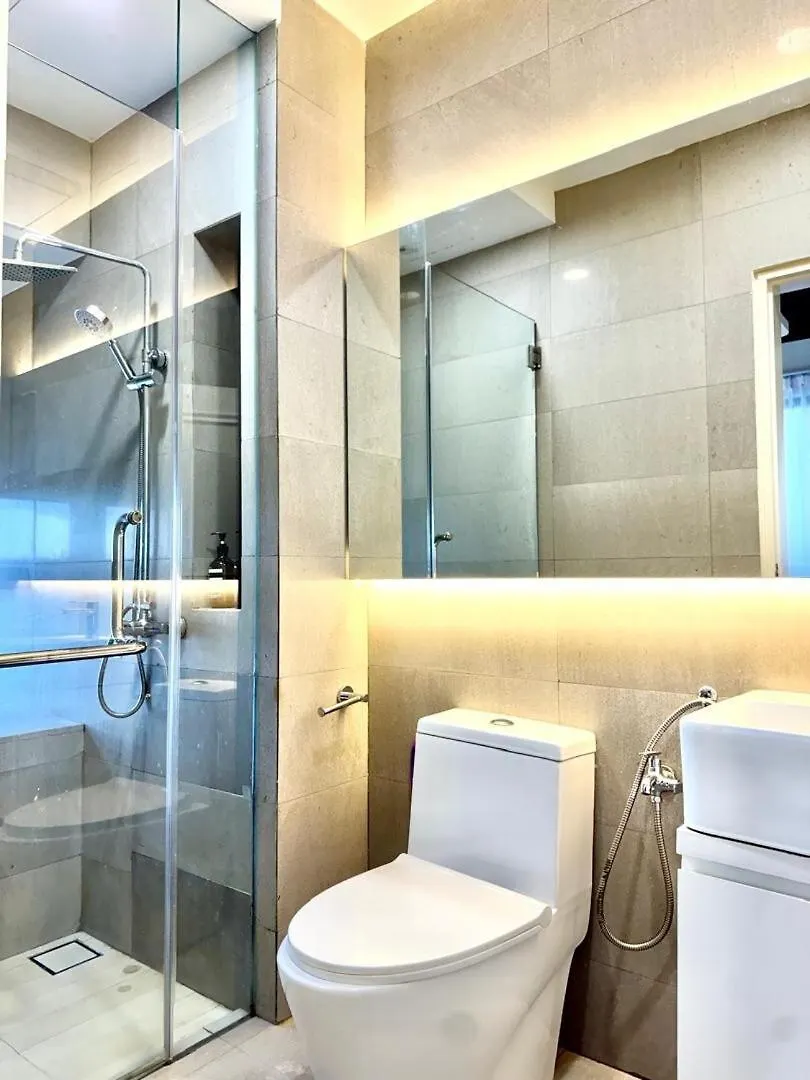 Private Jacuzzi With Outdoor Cinema 7Pax-Jonker Apartment Malacca